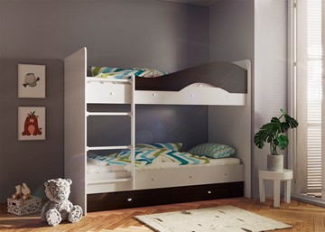 Детская  двухъярусная кровать Мая с 2 ящиками на щитах, корпус Млечный дуб, фасад Венге в Перми - предосмотр