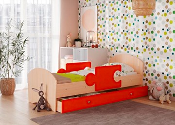 Детская кровать с ящиком и бортиками Мозайка, корпус Млечный дуб/фасад Оранжевый (ламели) в Березниках