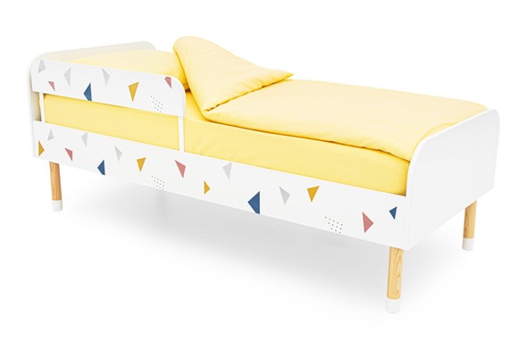 Кровать в детскую Stumpa Классика "Треугольники желтый, синий, розовый" в Перми - изображение