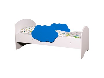 Детская кровать с бортиками Тучка, корпус Белый, фасад Синий в Березниках