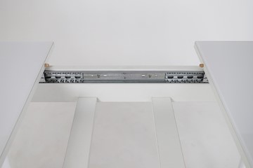 Кухонный раскладной стол Хоста, опоры массив цилиндрический, Белый в Перми - предосмотр 3