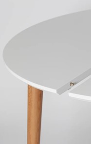 Обеденный круглый раздвижной стол Белая Эмаль д. 90 см МДФ ножки светлый орех в Перми - предосмотр 5