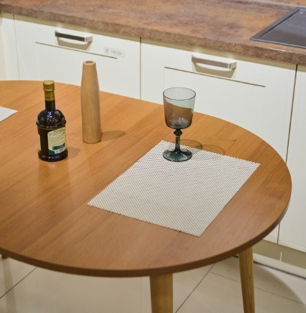 Кухонный стол круглый Орех Гварнери д. 90 см ЛДСП в Перми - изображение 7