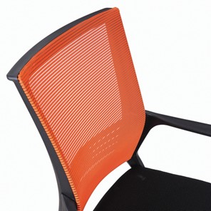 Кресло Brabix Balance MG-320 (с подлокотниками, комбинированное черное/оранжевое) 531832 в Перми - предосмотр 3