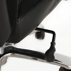 Кресло компьютерное Brabix Premium Bomer HD-007 (рециклированная кожа, хром, черное) в Перми - предосмотр 5