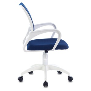 Кресло Brabix Fly MG-396W (с подлокотниками, пластик белый, сетка, темно-синее) в Перми - предосмотр 1