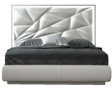 Кровать 2-спальная FRANCO KIU 1242 с LED подсветкой изголовья (180х200) в Соликамске