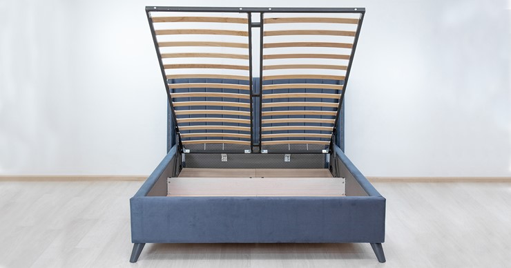 Кровать полутороспальная Мелисса 140, арт. Тори 83 велюр (серо-синий) + кроватное дно в Перми - изображение 7