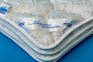 Одеяло всесезонное полутороспальное Лебединая нежность в Соликамске - предосмотр 1