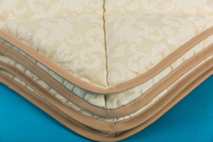Одеяло всесезонное полутороспальное Шерсть & Хлопок в Перми - изображение 1